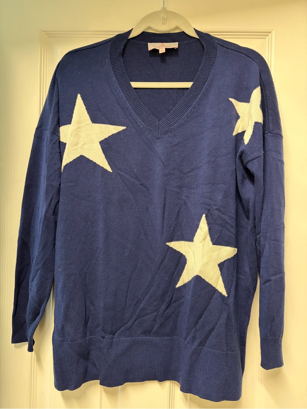 Laurie Felt Navy Blue V-Neck Sweater with White Star Accents